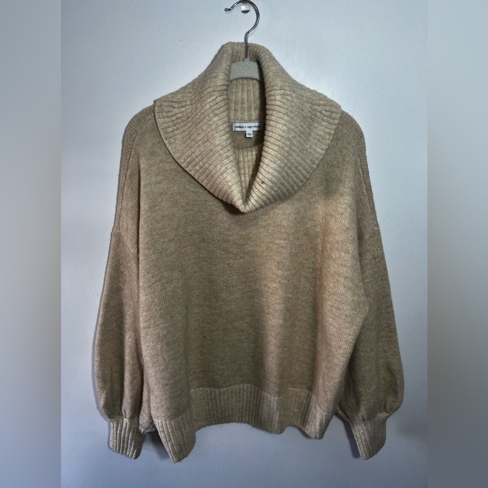 Express X Negin Mirsalehi, beige wide turtleneck sweater, size L.